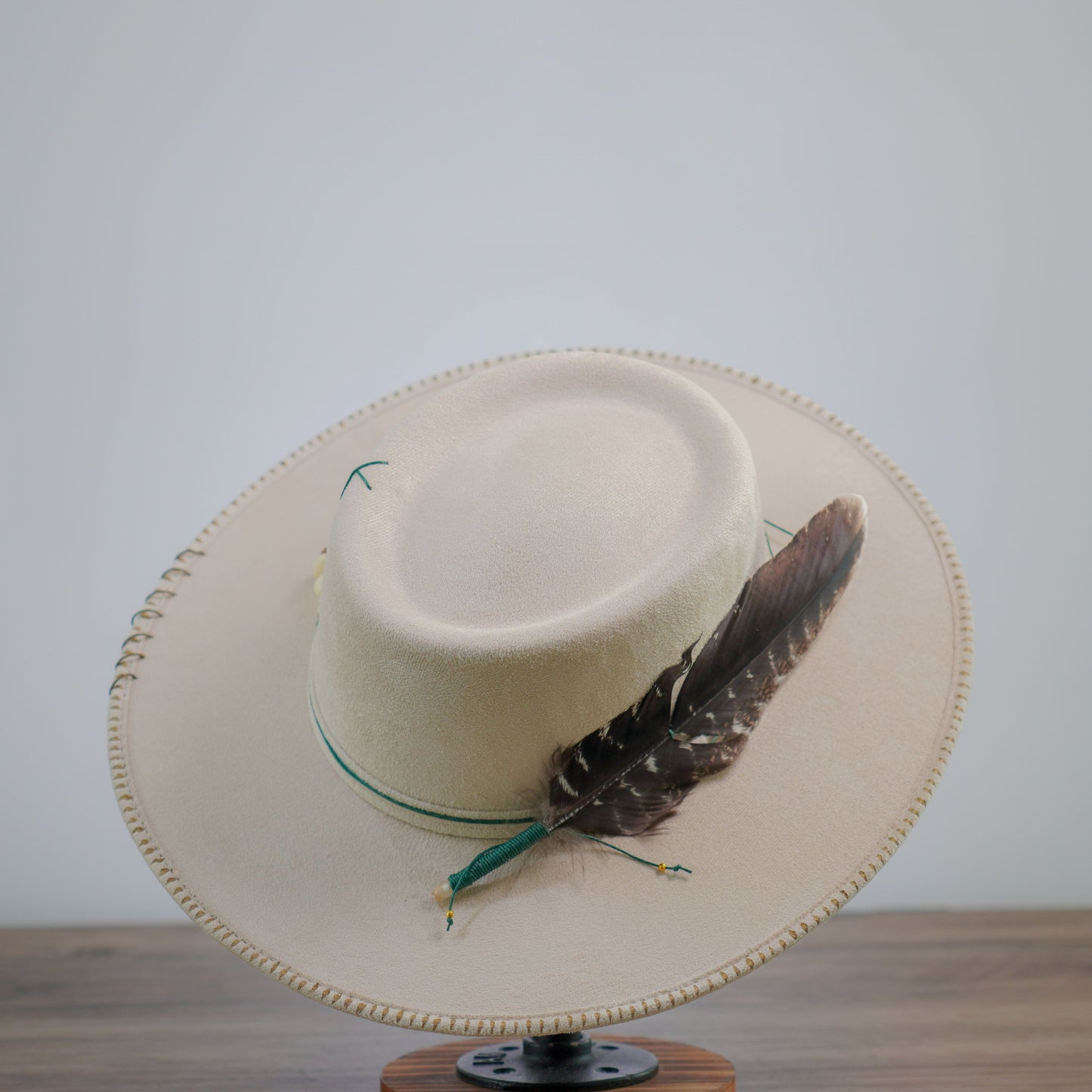 Aukala Hat M Coastal Bliss Brim Hat - White