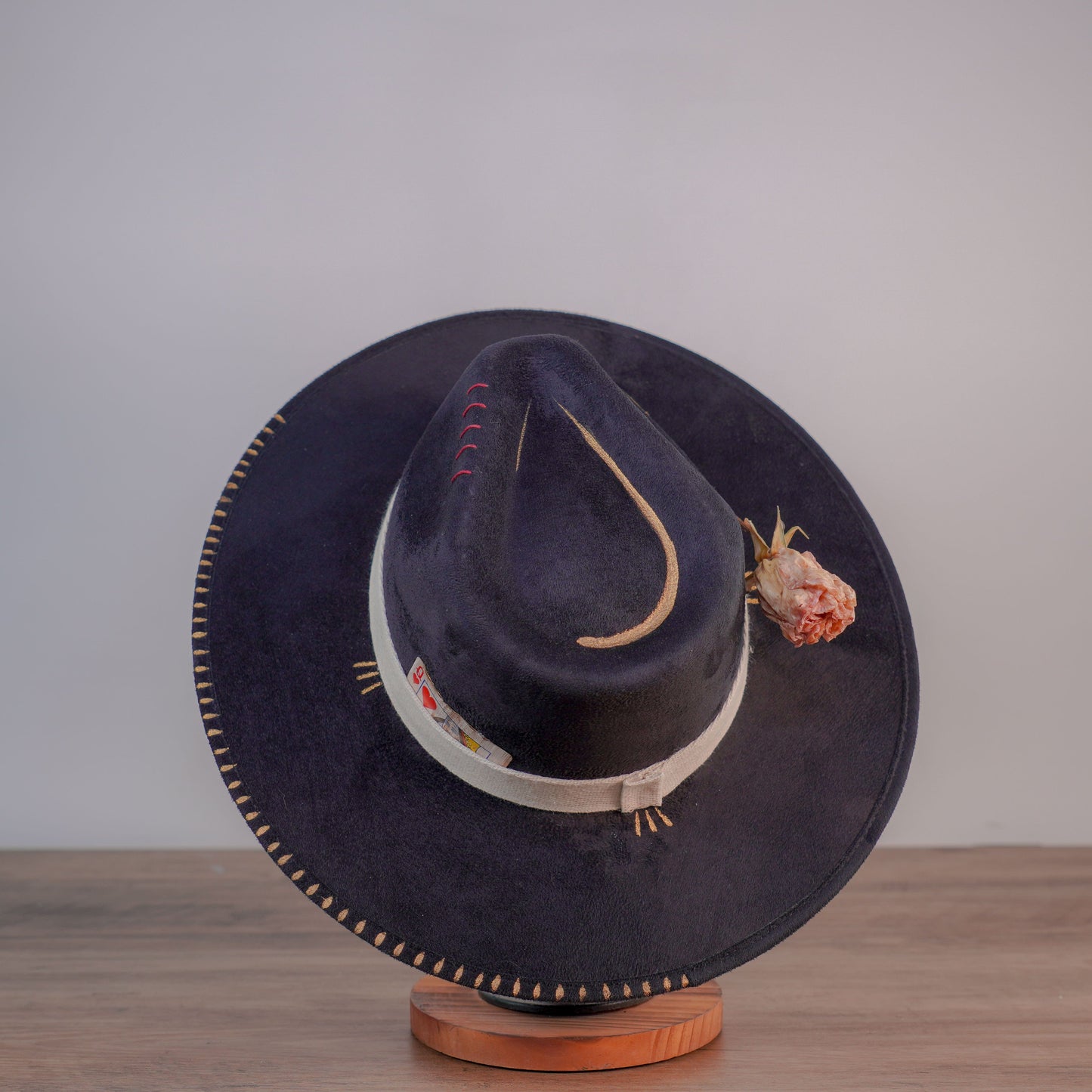 Aukala Hat M Midnight Enigma: Dark Blue